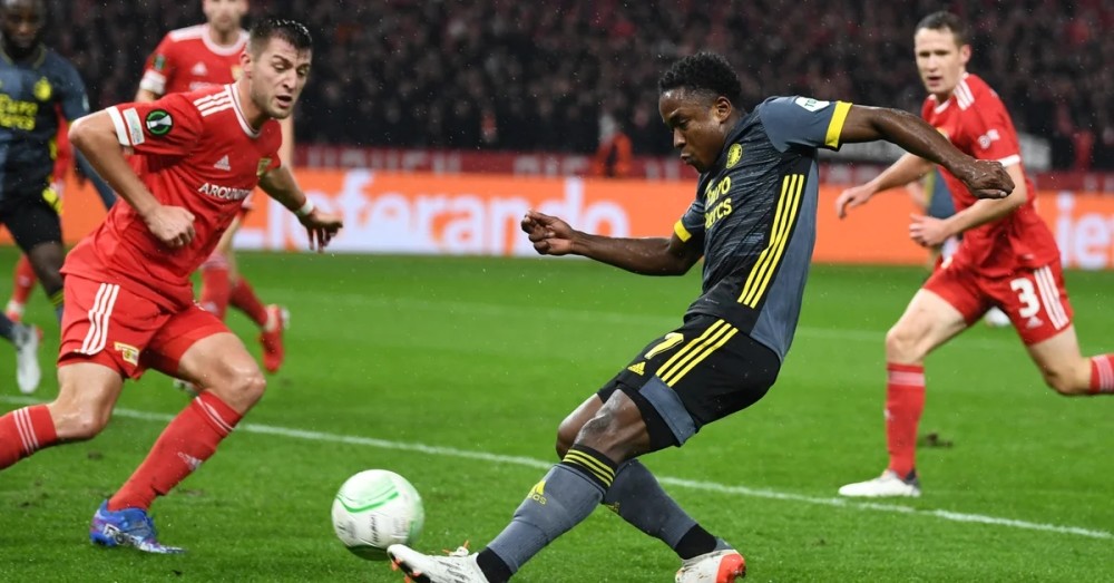 开云体育-转会期夏洛特黄蜂伤情更新——荷甲节点到来；质疑声仍在；球队文化再被提及-开云体育