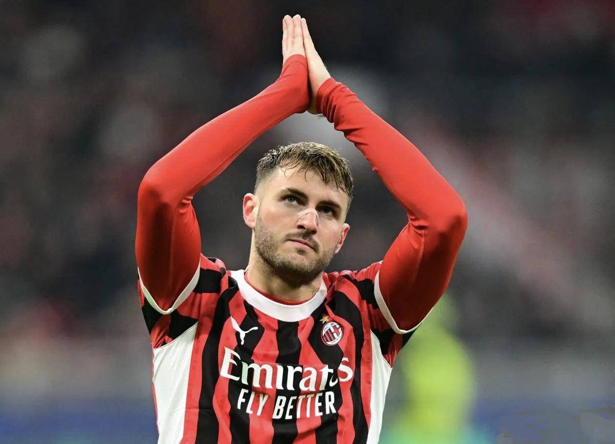 窗口期AC米兰备战荷甲，复出首秀细节曝光，气氛紧张，细节决定成败