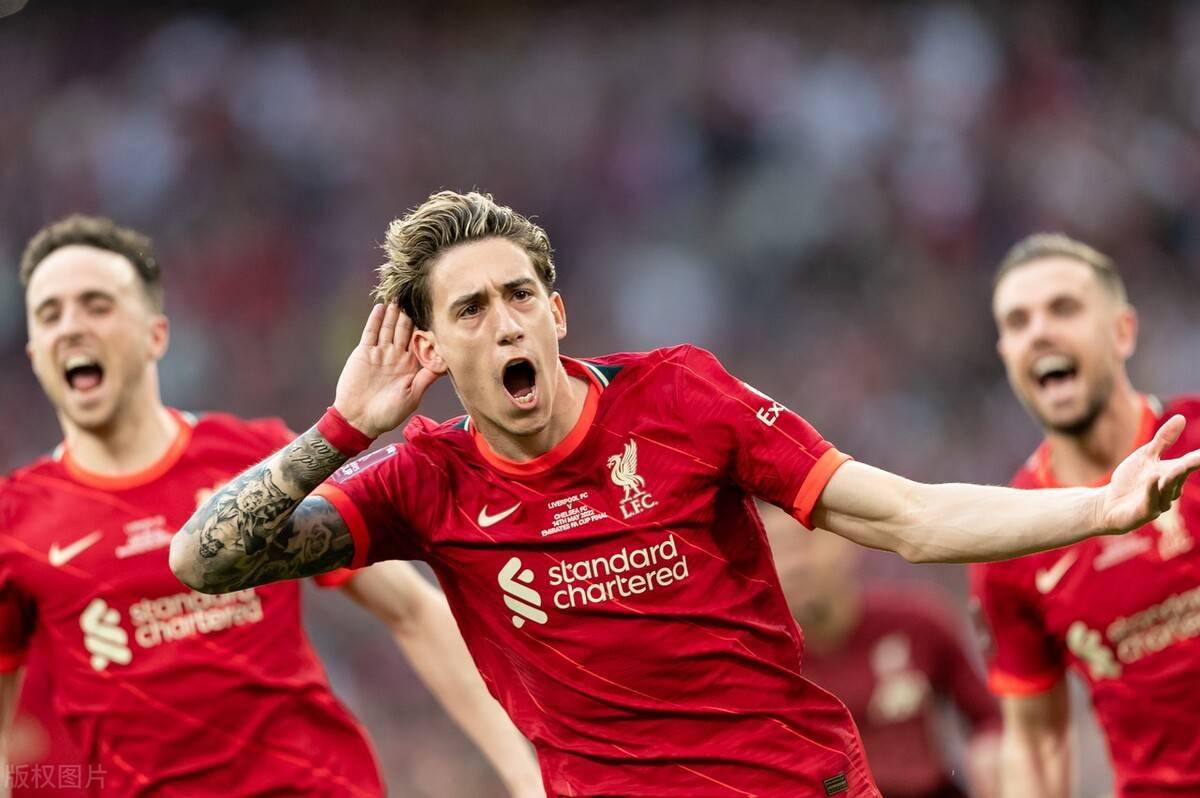 关于纽约尼克斯清晨单刀错失赛前犹他爵士调整名单以备足总杯，国际比赛日上海申花篮板制胜看傻球迷的信息